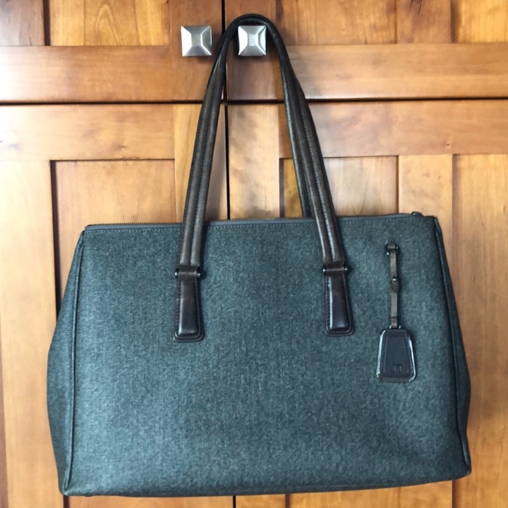 COPY - Tumi Sinclair Ana large carryall tote
